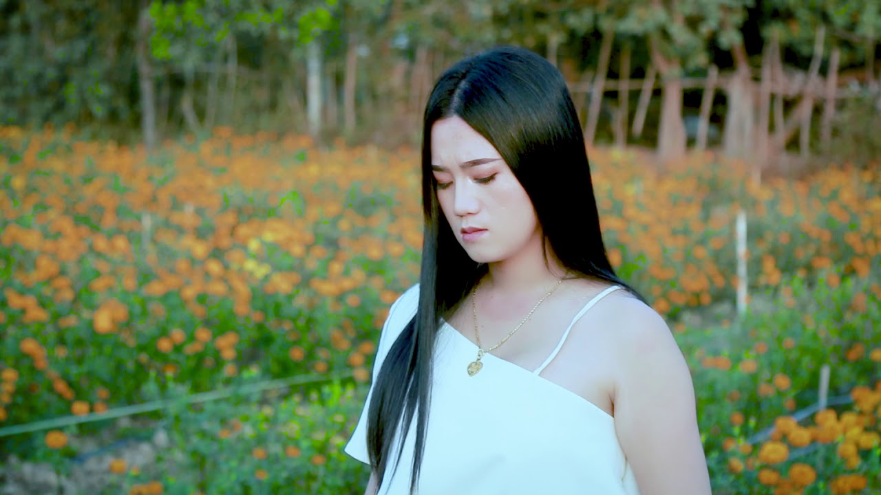 oo Xyooj tus ntxhais sib tw #70 wb caum tsis cuag wb tus npau suav cover (competition)