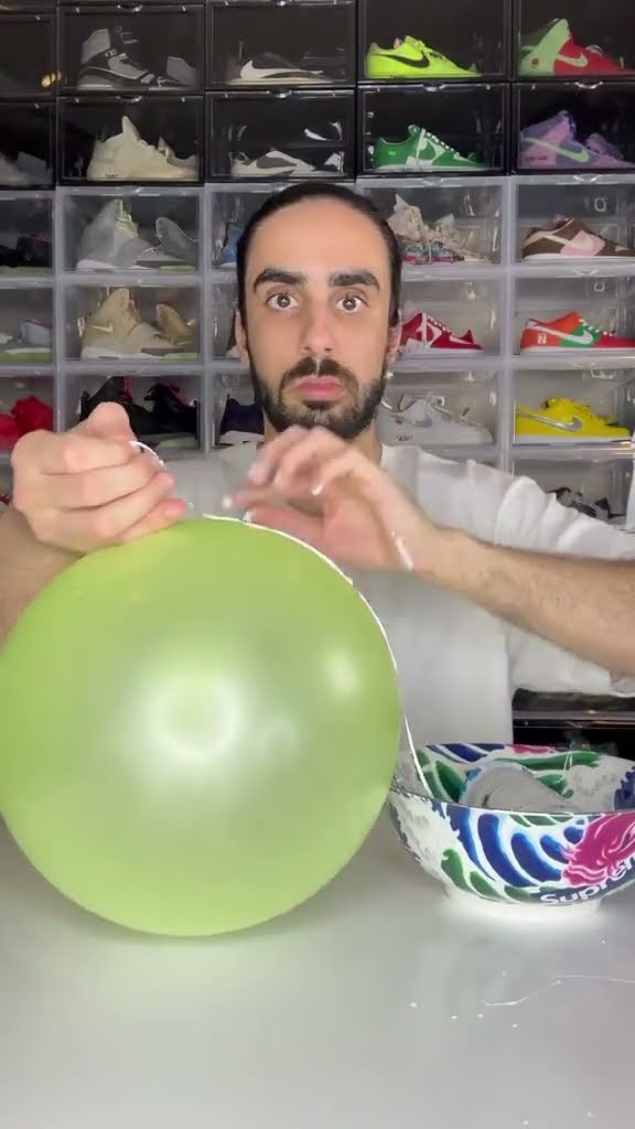 Balloon ASMR ?