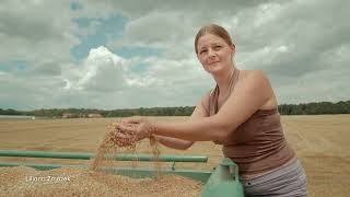 Farmtech D-Line 2400 x Zmazek | Trust built across generations