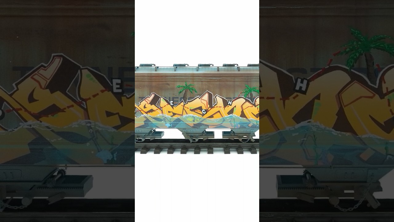 INSANE GRAFFITI ON TRAIN MODEL 😱 