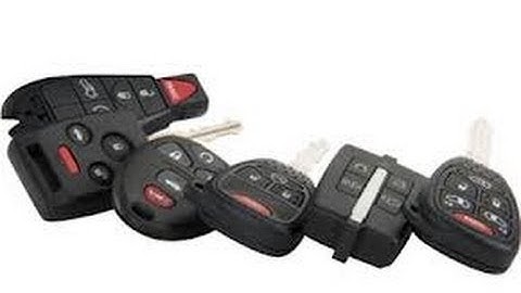 1999 to 2003 Chrysler Town & Country Van Factory Remote Transmitter Programming.wmv