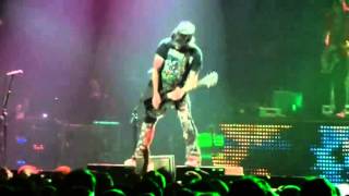 Guns N Roses World Tour 2012: DJ  Ashba Solo