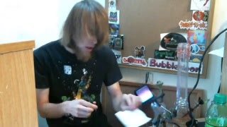 shatterday smoke sesh with music alien fam