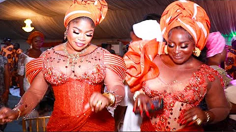 Moment Yoruba Actress Eniola Ajao Went Face To Face On Dance Floor With Her Birthday Loaded Friend.