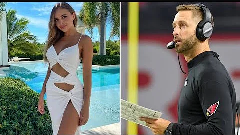 Kliff Kingsbury And GF Veronica Bieliks Vacation P...
