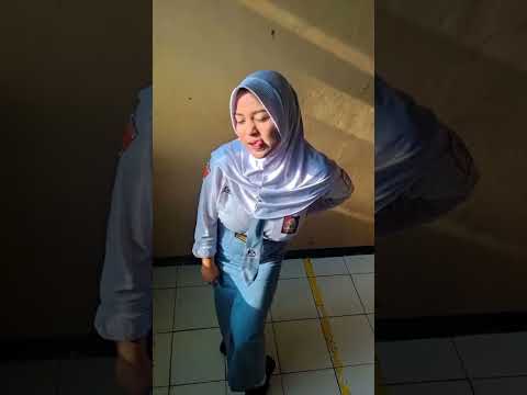 Jilbab sma besar