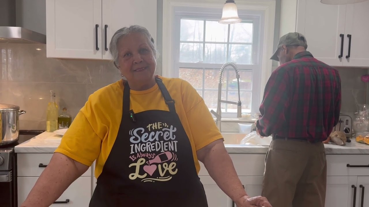 Feeling for some delicious BEEF and Chicken Foot SOUP