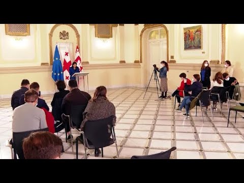 საქართველოს პრეზიდენტი ორბელიანების სასახლეში დღეს პოლიტიკოს ქალებს შეხვდა