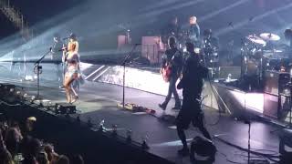 Miranda Lambert - Locomotive(Live)