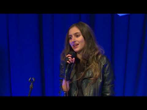 თეო ქიმერიძე ,,I want to hold your hand\"