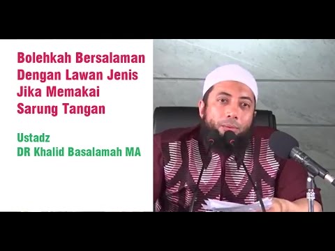 Video: Haruskah seorang gelandang memakai sarung tangan?