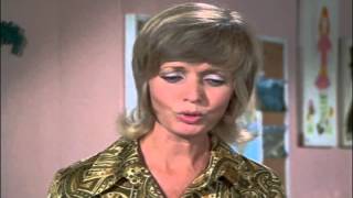 Marcia's Greatest Dramatic Moment --- MOMMMMMM!