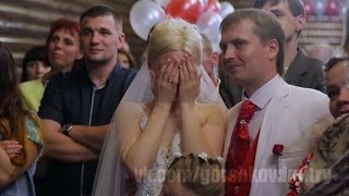 Клип от жениха и необычная реакция невесты и гостей Клип от жениха и необычная реакция невесты и гостей