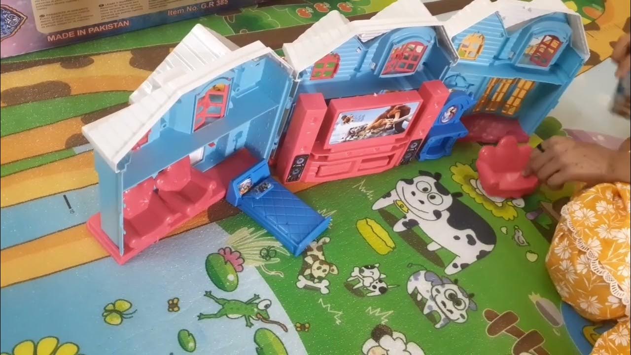 Doll house kids playing with doll house Doll house for kids