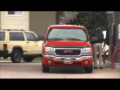 Caught on Camera: Gas Station Car Theft - YouTube