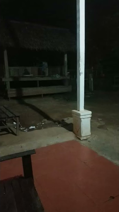 Lagi ngintip orang mesum