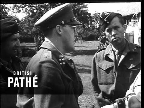Officers And Men In Field (1940-1949)