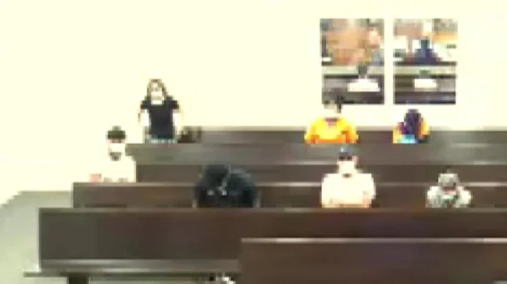 Mother of 4 accused of burning 4-year-old with hot water, branding child on legs, court records ...