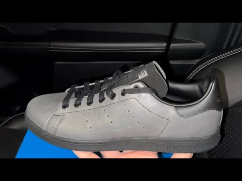 Adidas Stan Smith Black Carbon Blue Metallic shoes 