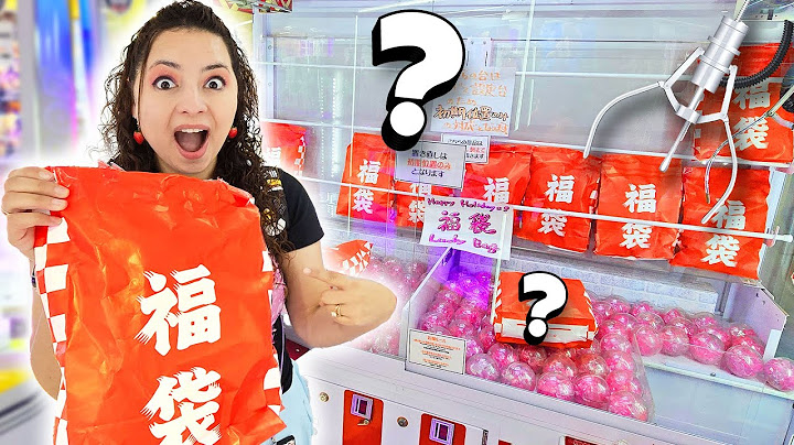 Mystery Lucky Surprise Bags Claw Machine at this Arcade in Japan!