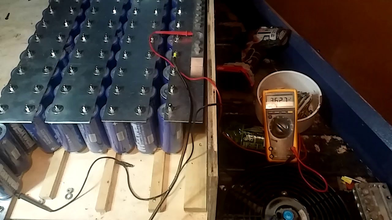 Simplest way to charge maxwell caps .brutal sounds