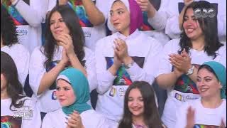 تتر 'جعفر العمدة' لما يتغنى بطريقة كورال هارموني عربي