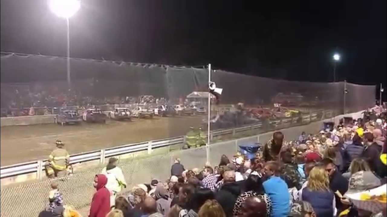 Compact demolition derby, Roanoke Indiana 91215 YouTube