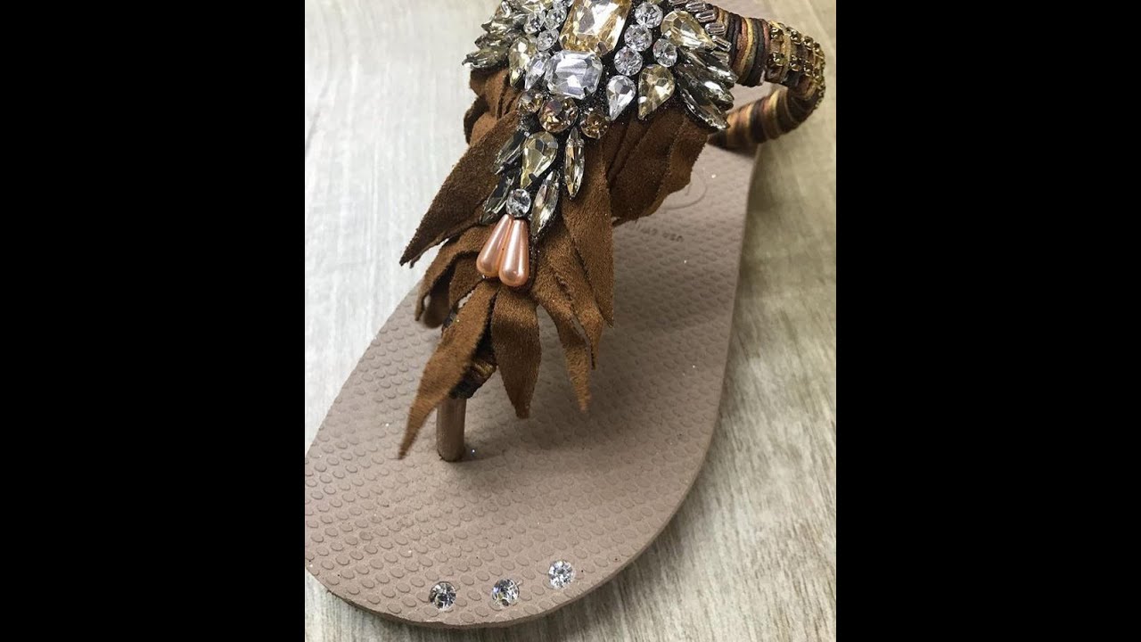 Aprenda a customizar um chinelo cortado em 15 minutos