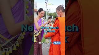 A guide to proper conduct in Thai Buddhist temples