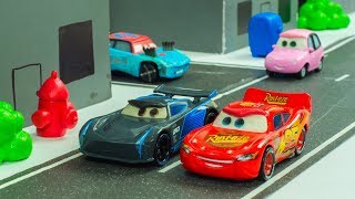 City Race Lightning Mcqueen Vs. Jackson Storm Disney Pixar Cars 3 Toys