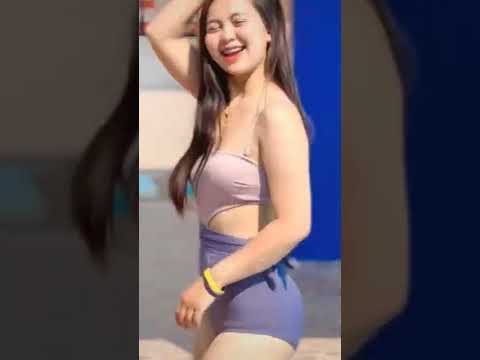 Bikini sexy girl dancing