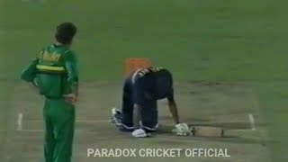 Azharuddin FIGHTING KNOCK vs South Africa | 1992 | *SUPER RARE*