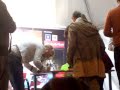 Rosa firma &quot;Propiedad de nadie&quot; en Granada 2