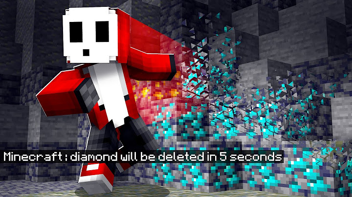 Minecraft, But My World Gets Slowly Deleted...