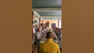 Nghi thức cúng Quá đường trước khi ăn tại khóa tu Một ngày An lạc (Bát Quan trai)| @binhyenradio7