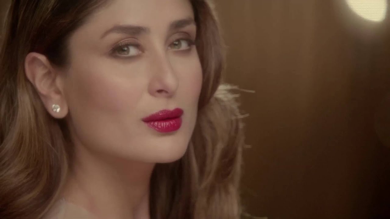 Celebrating 15 years of Lakmé Fashion Week With The Gorgeous Kareena Kapoor