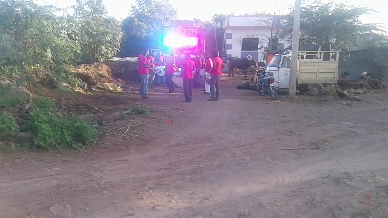 Phool Aur Kaante Jise Dekh Mera Dil dhadka college