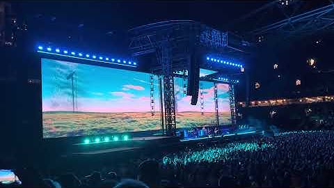 Thumbnail of Oasis - Whatever (Live)