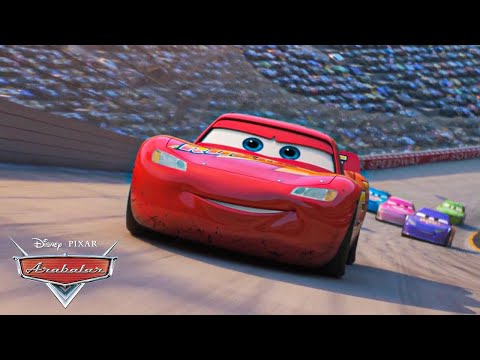 Arabalar 3'ün  İlk Yarışı! | Pixar Cars Türkiye