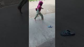 Download Lagu upi senang gk mau pulang MP3