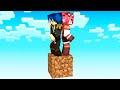 SOPRAVVIVO IN UN BLOCCO DI TERRA! - MINECRAFT
