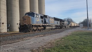 Two CSX Flared Radiator SD70MACs, C40-8W, and Tons of Union Pacific Power (1/15/23)