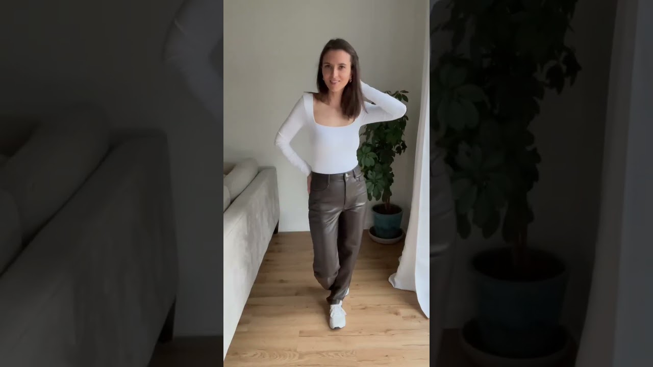 Chic errand style #getdressedwithme #styleideas #styleshorts #grwm #styling #ootdfashion #chicstyle