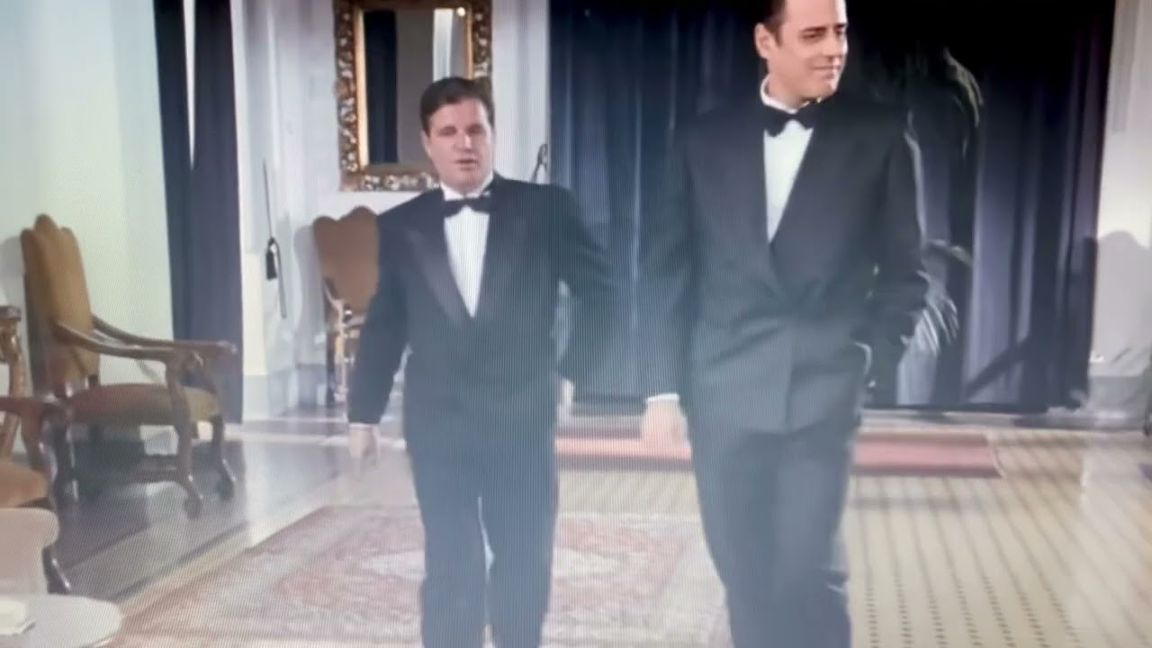 Abbronzatissimi | Scena Grand Hotel | Mauro Di Francesco e Teo Teocoli