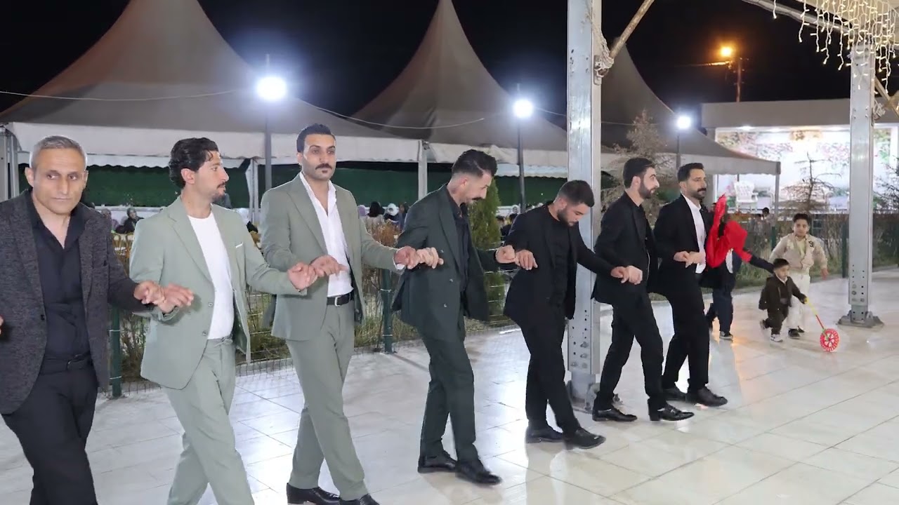 Gravi & Xani Aşireti - ERTAŞ & DURMUŞ Ailesinin kına töreni ( zozan & ferhat )RezzanMedia