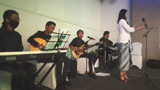 Kaulah Segalanya(Cover) By Debusska