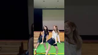 🤟* ⋆ 𝒕𝒐𝒖𝒄𝒉‧₊˚🤟 #로켓펀치 #RocketPunch #shorts