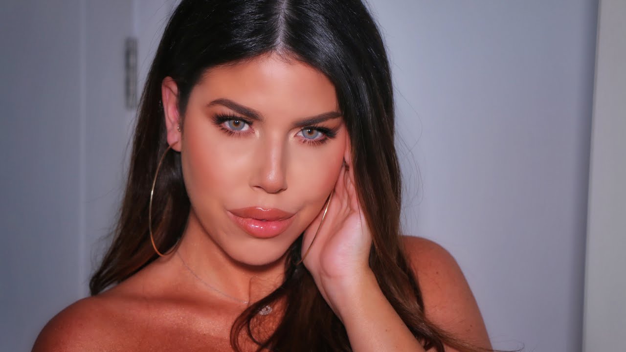 איפור ברונזי שזוף מושלם לקיץ! רק עם ברונזרים!