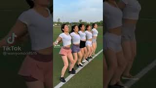 Home Yoga Workout Aerobik Body Fit Skwad Fitness Musculos Fit Tuber Adriene Cultfit Aerobic Inc 152