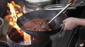 20 Years Cooking One Dish: The Journey of a Wok Master | Malaysia Hokkian Noodle.